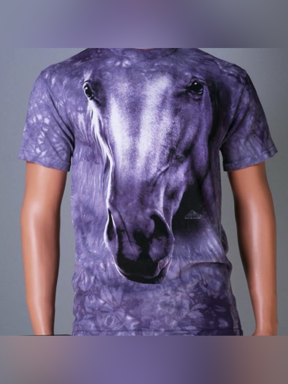The Mountain Horse
Head tie dye purple T
shirt Size XL